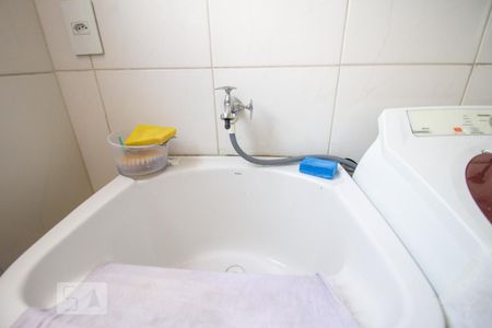 Apartamento à venda com 76m², 2 quartos e 1 vagaÁrea de Serviço