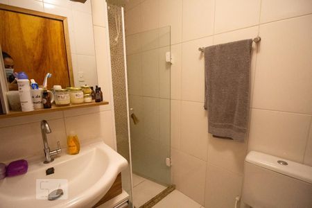 Apartamento à venda com 76m², 2 quartos e 1 vagaBanheiro Social