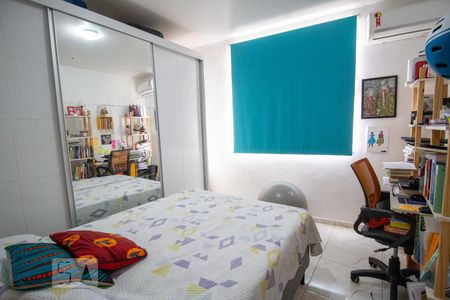 Apartamento à venda com 76m², 2 quartos e 1 vagaQuarto