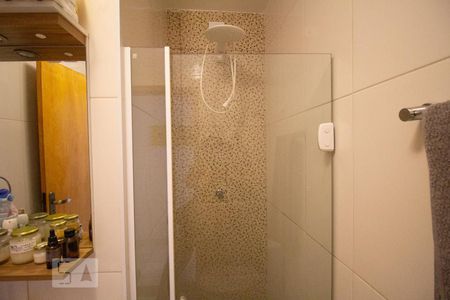 Apartamento à venda com 76m², 2 quartos e 1 vagaBanheiro Social