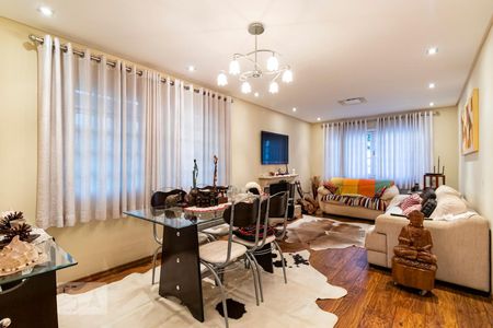 1o. Andar - Sala de casa à venda com 3 quartos, 200m² em Cursino, São Paulo