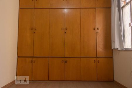 Apartamento para alugar com 78m², 2 quartos e sem vagaQuarto 2