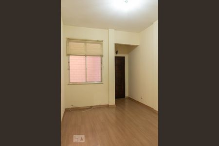 Sala de apartamento para alugar com 2 quartos, 78m² em Campo Grande, Rio de Janeiro