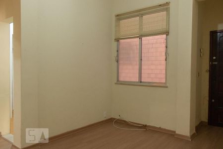 Sala de apartamento para alugar com 2 quartos, 78m² em Campo Grande, Rio de Janeiro