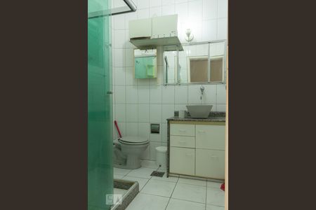 Apartamento para alugar com 78m², 2 quartos e sem vagaBanheiro