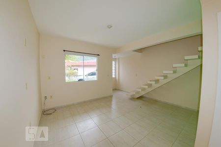 Sala de casa para alugar com 2 quartos, 120m² em Ingleses do Rio Vermelho, Florianópolis