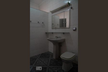 Casa à venda com 151m², 3 quartos e 2 vagasBanheiro