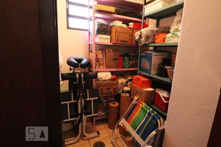 Casa à venda com 242m², 4 quartos e 3 vagasQuarto 5