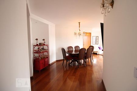 Sala de apartamento para alugar com 4 quartos, 130m² em Perdizes, São Paulo