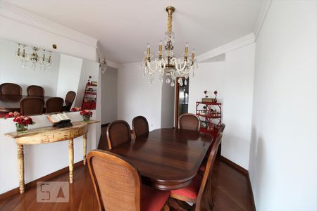 Sala de apartamento para alugar com 4 quartos, 130m² em Perdizes, São Paulo