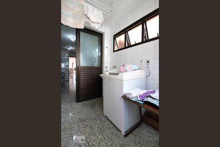 Apartamento para alugar com 130m², 4 quartos e 3 vagasÁrea de serviço