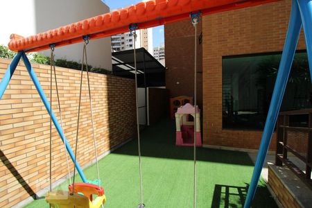 Apartamento para alugar com 130m², 4 quartos e 3 vagasÁrea Comum - Playground