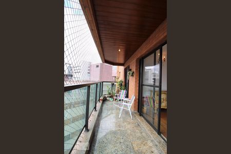 Sacada da sala de apartamento para alugar com 4 quartos, 130m² em Perdizes, São Paulo