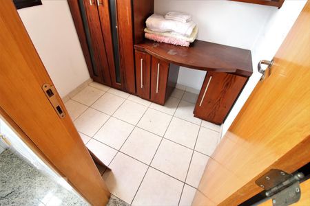 Apartamento para alugar com 130m², 4 quartos e 3 vagasQuarto de serviço