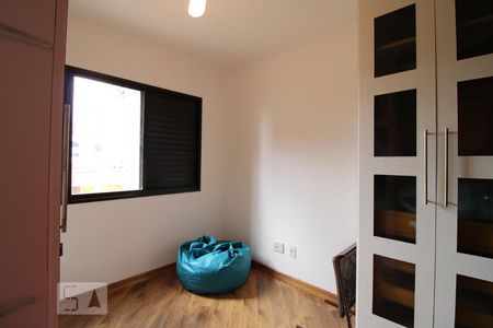 Apartamento para alugar com 130m², 4 quartos e 3 vagasQuarto 2 