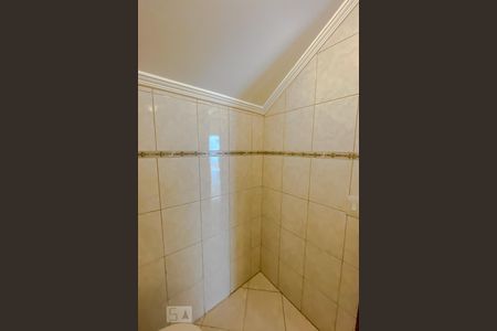 Casa à venda com 610m², 3 quartos e 5 vagasBanheiro Área comum - Churrasqueira