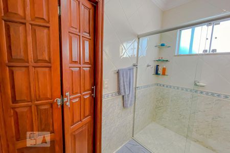 Casa à venda com 610m², 3 quartos e 5 vagasBanheiro da Suíte 3