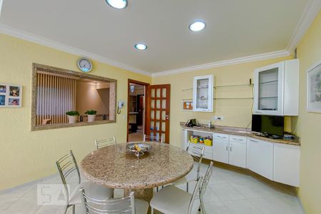 Casa à venda com 610m², 3 quartos e 5 vagasCozinha