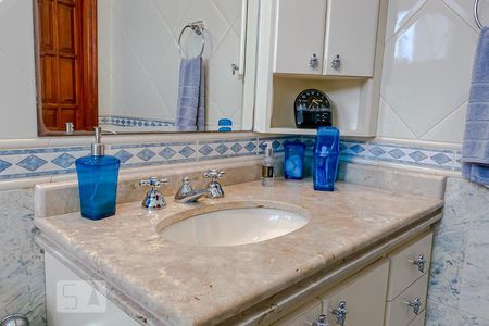 Casa à venda com 610m², 3 quartos e 5 vagasDetalhe Banheiro da Suíte 3