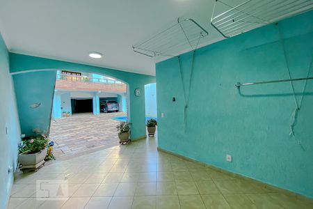 Casa à venda com 610m², 3 quartos e 5 vagasLavanderia