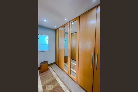 Casa à venda com 610m², 3 quartos e 5 vagasCloset da Suite