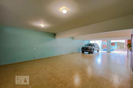 Casa à venda com 610m², 3 quartos e 5 vagasGaragem