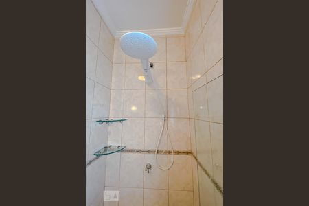 Casa à venda com 610m², 3 quartos e 5 vagasBanheiro do Quarto 2