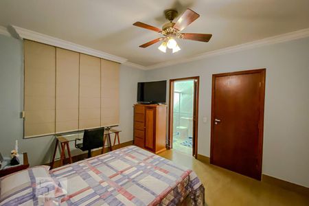 Casa à venda com 610m², 3 quartos e 5 vagasSuite 3