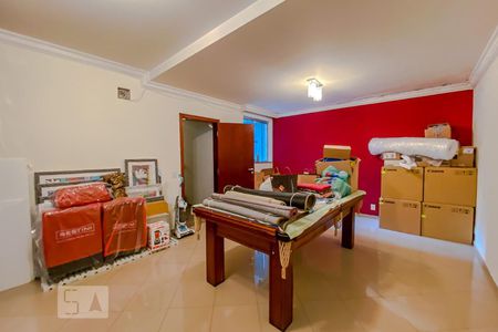 Casa à venda com 610m², 3 quartos e 5 vagasQuarto 