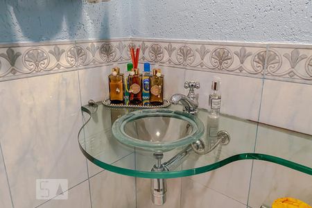 Casa à venda com 610m², 3 quartos e 5 vagasDetalhe Lavabo