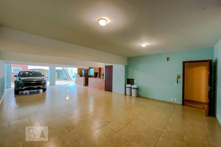 Casa à venda com 610m², 3 quartos e 5 vagasGaragem