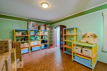 Casa à venda com 610m², 3 quartos e 5 vagasQuarto 2