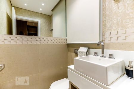 Casa para alugar com 600m², 4 quartos e 4 vagas Casa para alugar com 600m², 4 quartos e 4 vagasBanheiro do Escritório