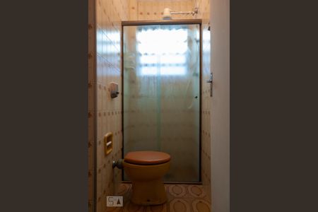 Casa à venda com 180m², 4 quartos e 2 vagasBanheiro 2