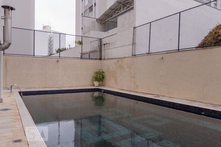 Apartamento à venda com 160m², 4 quartos e 2 vagasÁrea comum - Piscina
