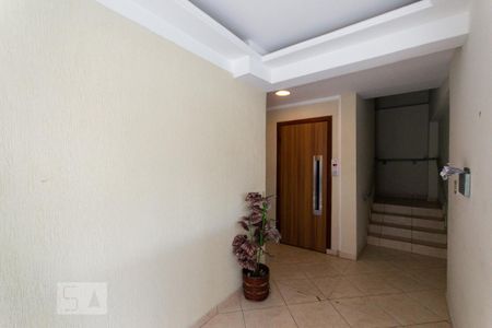Hall de Entrada de apartamento para alugar com 2 quartos, 55m² em Vila Euclides, São Bernardo do Campo