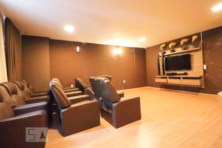 Apartamento para alugar com 57m², 2 quartos e 1 vaga Apartamento para alugar com 57m², 2 quartos e 1 vagaCinema