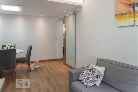 Sala  de apartamento para alugar com 2 quartos, 70m² em Tijuca, Rio de Janeiro