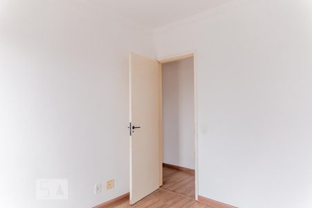 Quarto 1 de apartamento para alugar com 3 quartos, 75m² em Vila São Pedro, Santo André