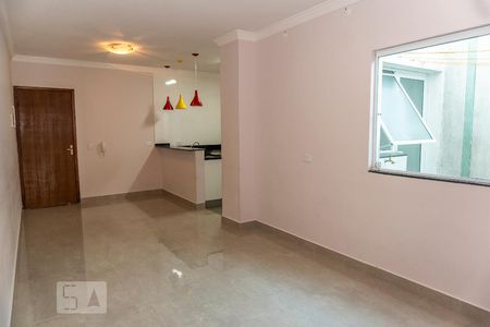 Sala de apartamento para alugar com 2 quartos, 67m² em Vila Tibiriçá, Santo André