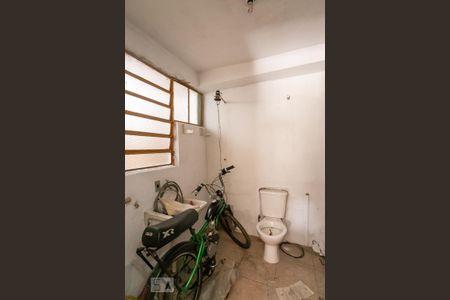 Casa para alugar com 360m², 4 quartos e 1 vagaBanheiro de Serviço