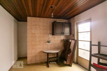 Casa para alugar com 360m², 4 quartos e 1 vagaCozinha dos fundos