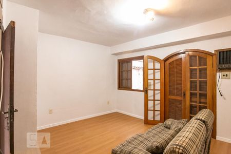 Casa para alugar com 360m², 4 quartos e 1 vagaQuarto