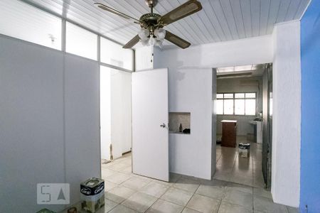 Casa para alugar com 360m², 4 quartos e 1 vagaEscritório