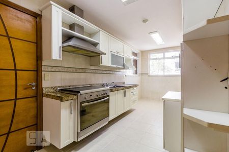 Apartamento para alugar com 120m², 2 quartos e 1 vagaCozinha