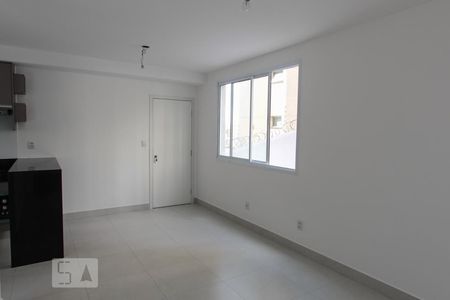 Sala de apartamento para alugar com 2 quartos, 83m² em Sion, Belo Horizonte