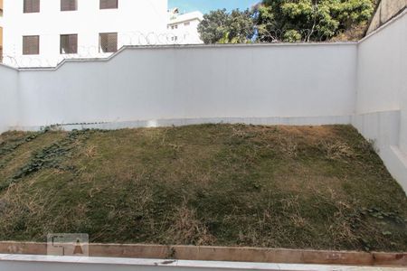 Vista da Suíte1 de apartamento para alugar com 2 quartos, 83m² em Sion, Belo Horizonte