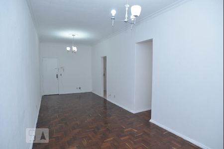Sala de apartamento à venda com 2 quartos, 67m² em Copacabana, Rio de Janeiro