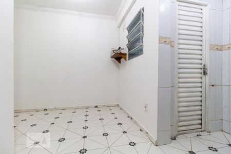 Sala/Quarto de kitnet/studio para alugar com 1 quarto, 25m² em Cidade Vargas, São Paulo