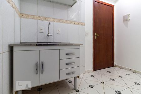 Studio para alugar com 25m², 1 quarto e sem vaga Studio para alugar com 25m², 1 quarto e sem vagaCozinha